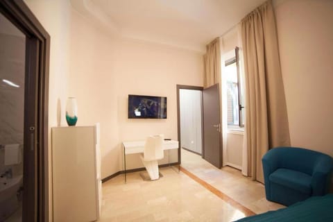 IMHOME - Cadorna House Bed and Breakfast in Milan