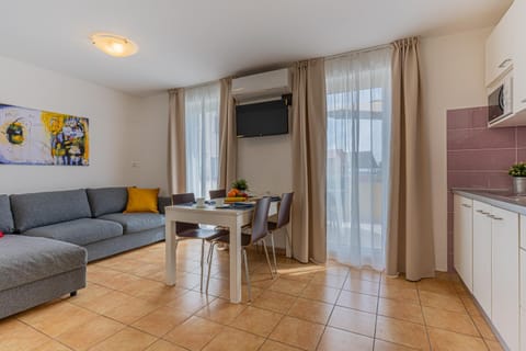 Apartments Dolac Apartment in Nerezine