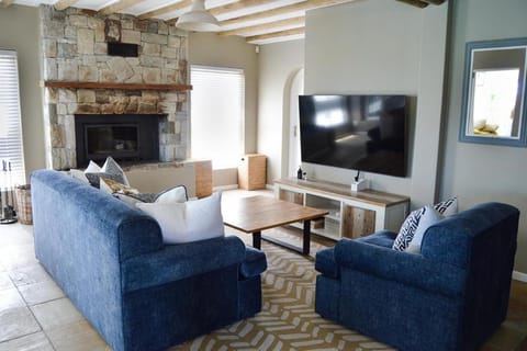 Living room, fireplace