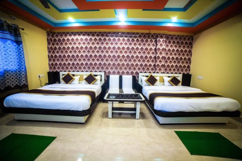 Tirupati Lodge NJP Hotel in West Bengal