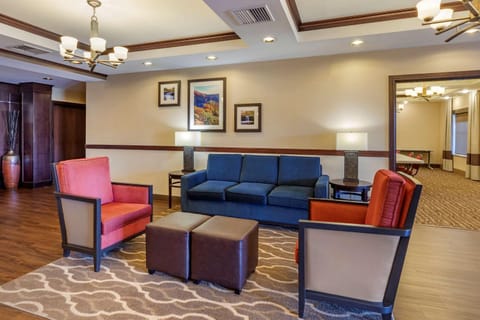 Comfort Inn & Suites Russellville I-40 Hotel in Russellville