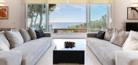 Living room, Sea view