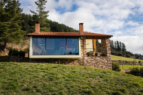 La Riega del Peral Chalet in Cantabria