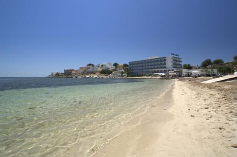 Facade/entrance, Beach, Area and facilities