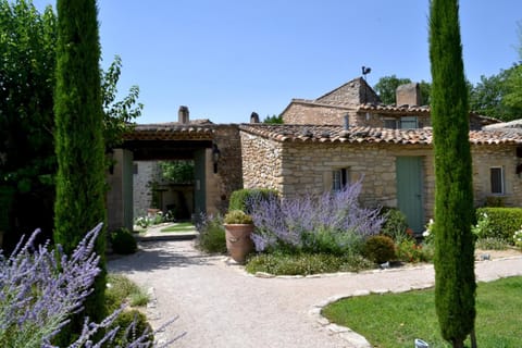 LA FERME DE LA HUPPE Hôtel in Gordes