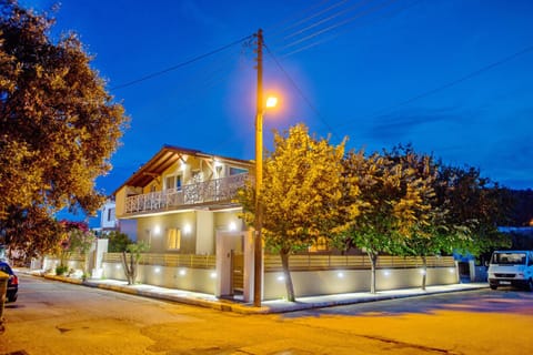 Property building, Facade/entrance