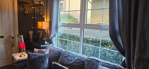 BELFAST COSY CABIN Cabin in Belfast