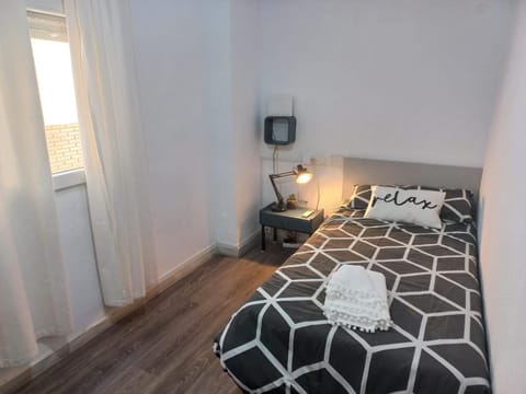 Apartamentos céntricos a 10 min de la playa Condominio in Almería