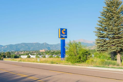 Comfort Inn North - Air Force Academy Area Inn in Colorado Springs