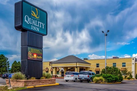 Quality Inn Trinidad Hotel in Trinidad