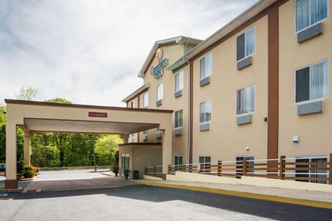 Comfort Inn Naugatuck-Shelton, CT Hotel in Litchfield County