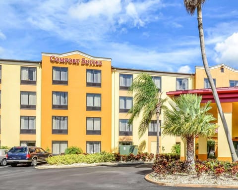Comfort Suites Tampa - Brandon Hotel in Brandon