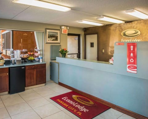 Econo Lodge Albergue natural in Highway 30A Florida Beach