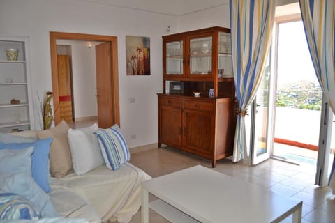 Maridea - Villa Mariella Appartamento in Ponza