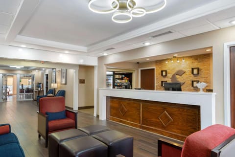 Comfort Inn & Suites - near Robins Air Force Base Main Gate Hôtel in Warner Robins