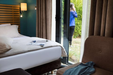 Photo of the whole room, On site