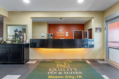 Quality Inn & Suites Mason City Hotel in Mason City