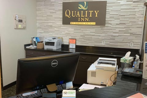 Quality Inn near I-72 and Hwy 51 Hôtel in Forsyth