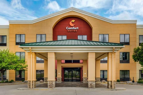 Comfort Suites near Route 66 Hotel in Springfield