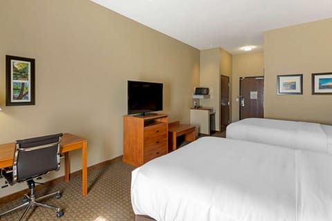 Comfort Inn & Suites Marion I-57 Hotel in Marion