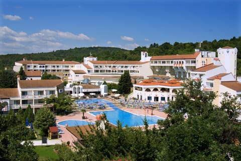 Bird's eye view, Swimming pool, Swimming pool