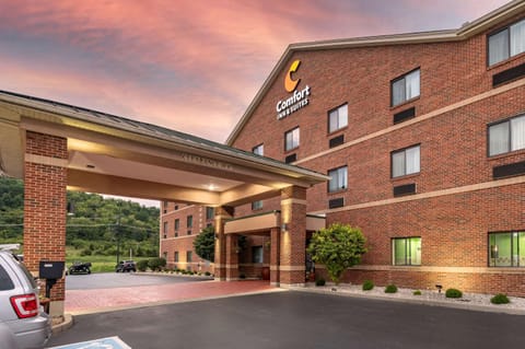 Comfort Inn & Suites Hotel in Indiana