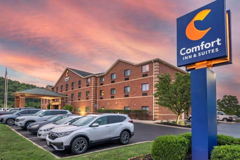 Comfort Inn & Suites Hotel in Indiana