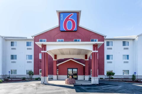 Motel 6-Indianapolis, IN - Southport Hotel in Perry Township