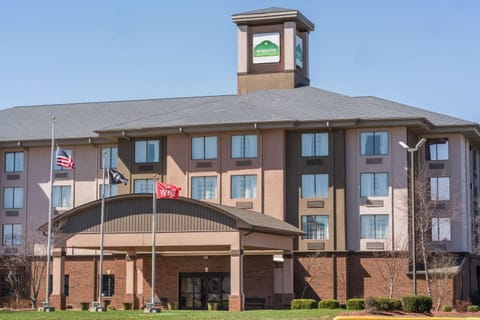 Wingate by Wyndham Bowling Green Hotel in Bowling Green