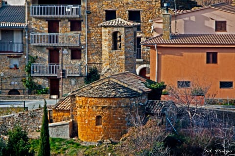 Allotjament Rural Casa Bernat House in Pallars Jussà