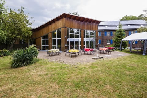 Garden, Balcony/Terrace