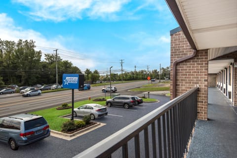 Property building, Street view, Location, Parking