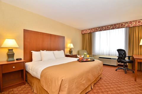 Clarion Hotel Airport Portland Hotel in South Portland