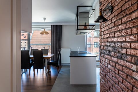 Kitchen or kitchenette, Dining area, Communal kitchen