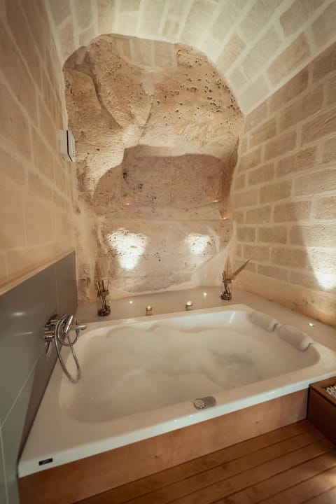 Endea Suite Rooms & Lounge SPA Bed and Breakfast in Matera