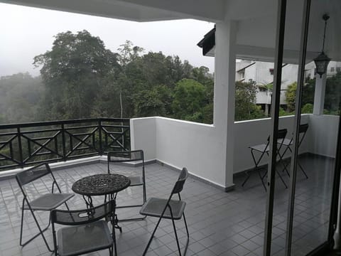 Rest & Relax Retreat, C1-2-2 ( Silverpark ) Condominio in Perak