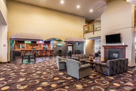 Quality Inn & Suites Hotel in Hannibal