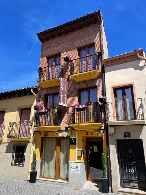 Property building, Street view