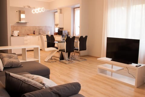 LG apartment Wohnung in Stresa
