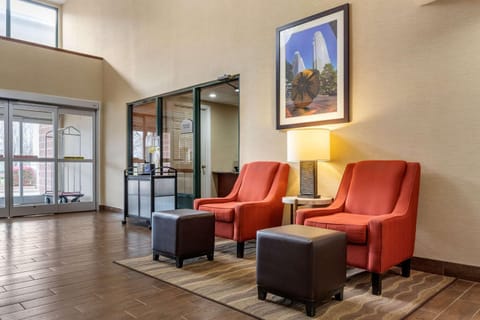 Comfort Inn & Suites Lake Norman Hotel in Cornelius
