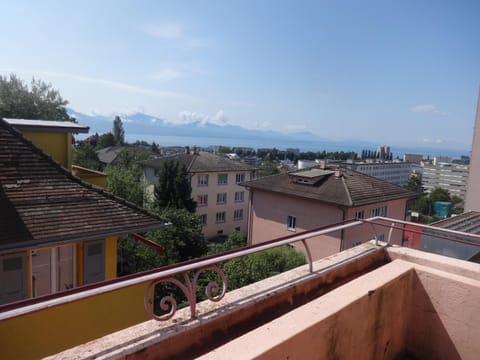 Chambres meublées Prilly - Lausanne Bed and Breakfast in Lausanne