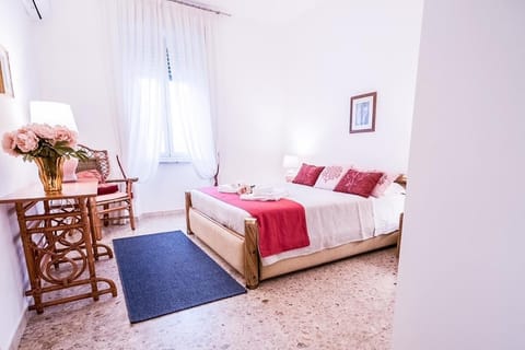 Liguria Garden Apartment in Olbia