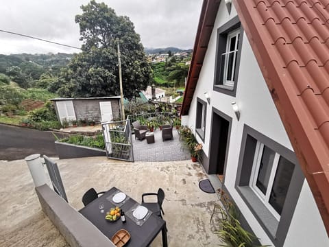 Patio, Balcony/Terrace