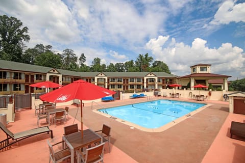 On site, Pool view, Swimming pool