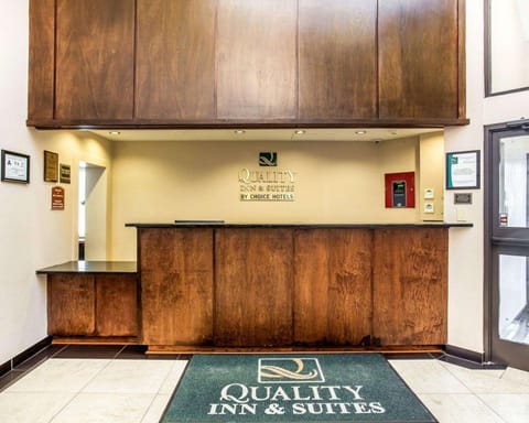 Quality Inn & Suites Coliseum Hotel in Greensboro