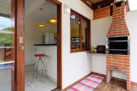 BBQ facilities, Kitchen or kitchenette, pet friendly