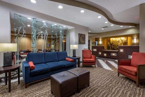 Comfort Suites Perrysburg - Toledo South Hotel in Perrysburg