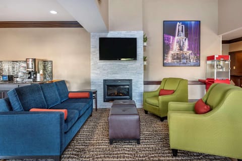 Comfort Inn & Suites Hotel in Cincinnati