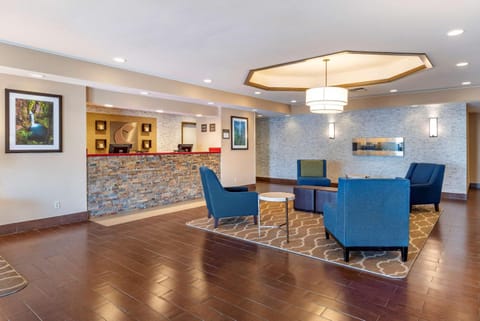 Comfort Inn & Suites Klamath Falls Hotel in Klamath Falls