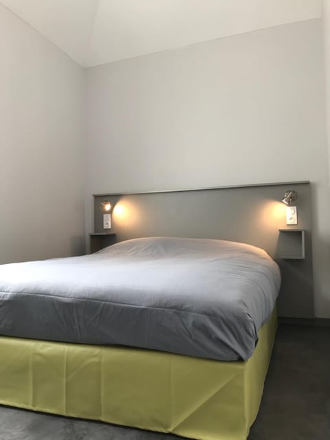 Smart Living Hotel flat in Saint-Nazaire